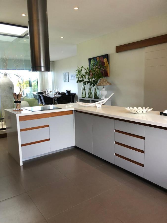 Penthouse 3 Chambres Vue Lagon Imprenable Calodyne Ngoại thất bức ảnh
