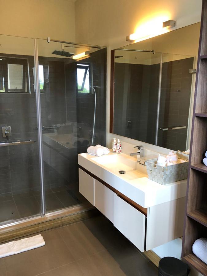 Penthouse 3 Chambres Vue Lagon Imprenable Calodyne Ngoại thất bức ảnh