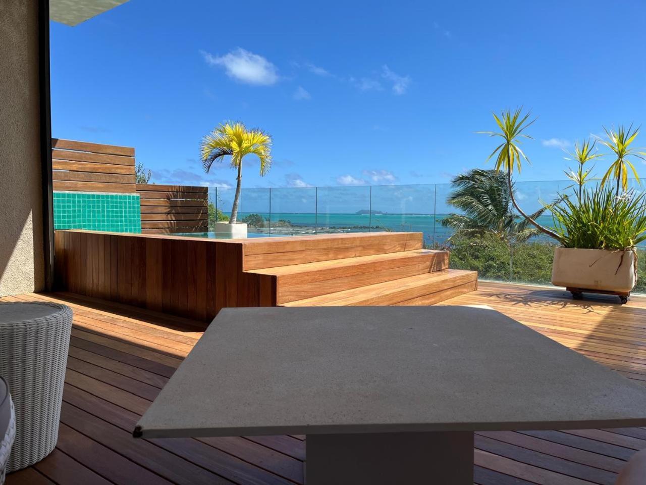 Penthouse 3 Chambres Vue Lagon Imprenable Calodyne Ngoại thất bức ảnh